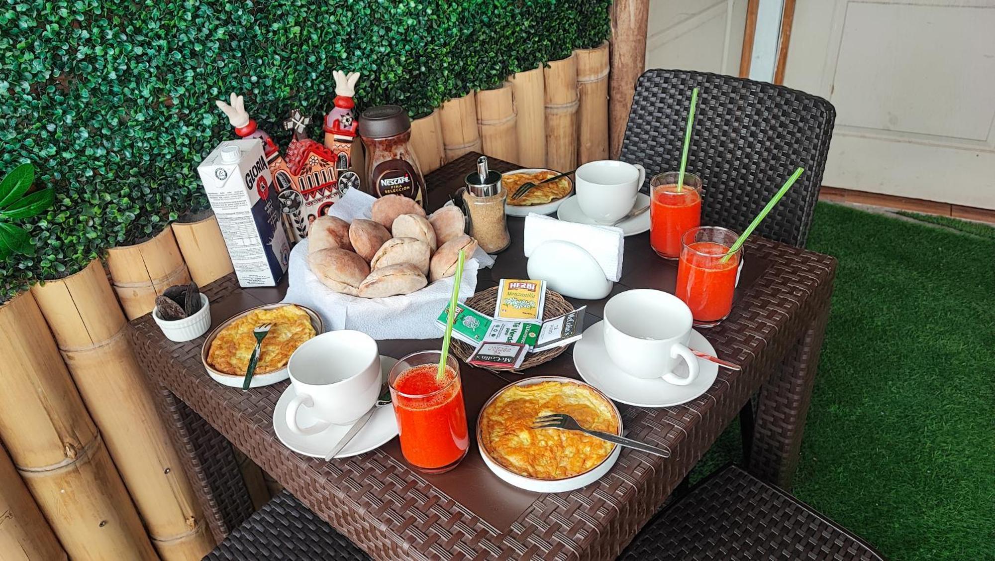 Golden Paris Hotel "Descuentos Junio" Ayacucho Ngoại thất bức ảnh