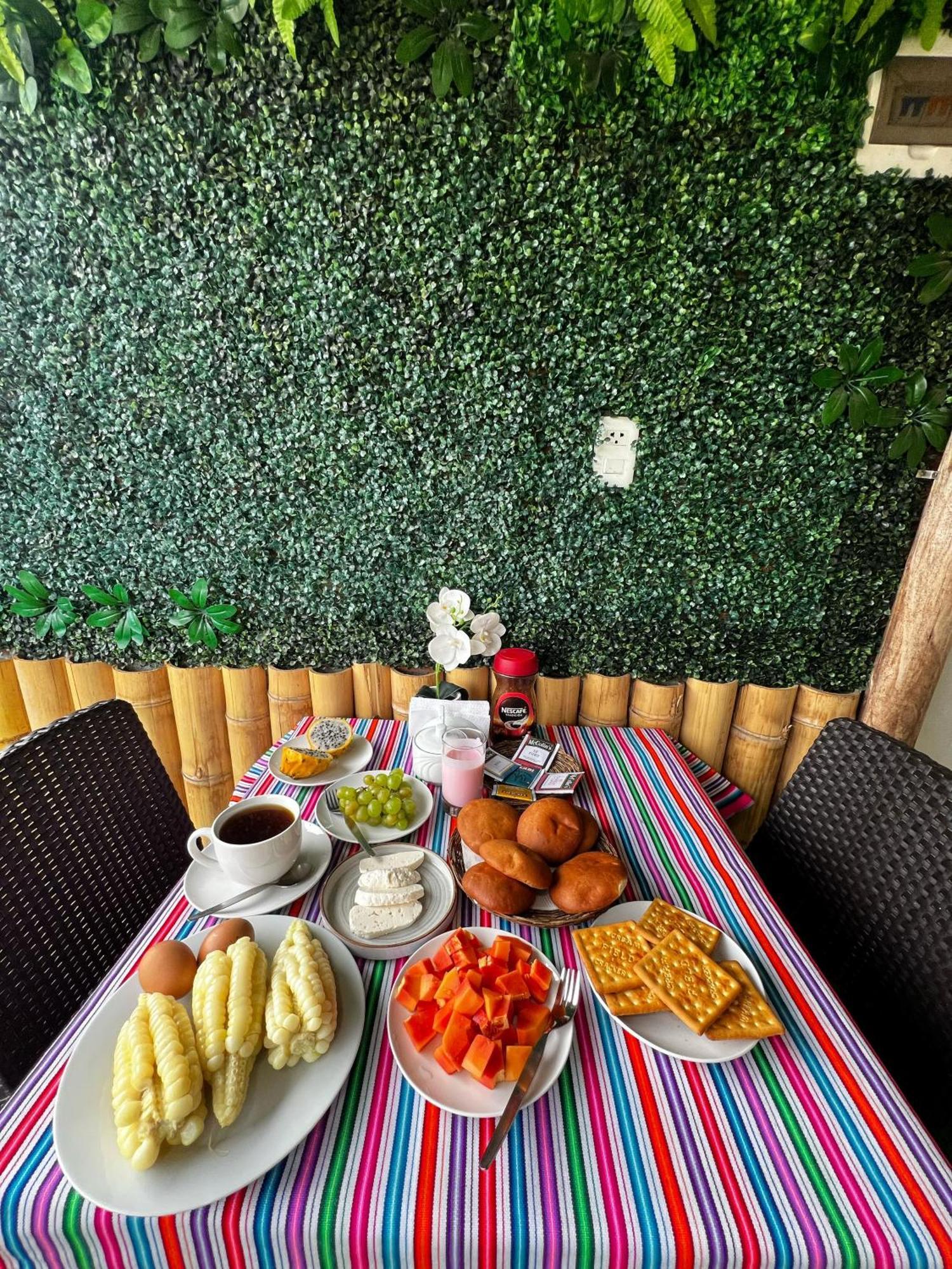 Golden Paris Hotel "Descuentos Junio" Ayacucho Ngoại thất bức ảnh