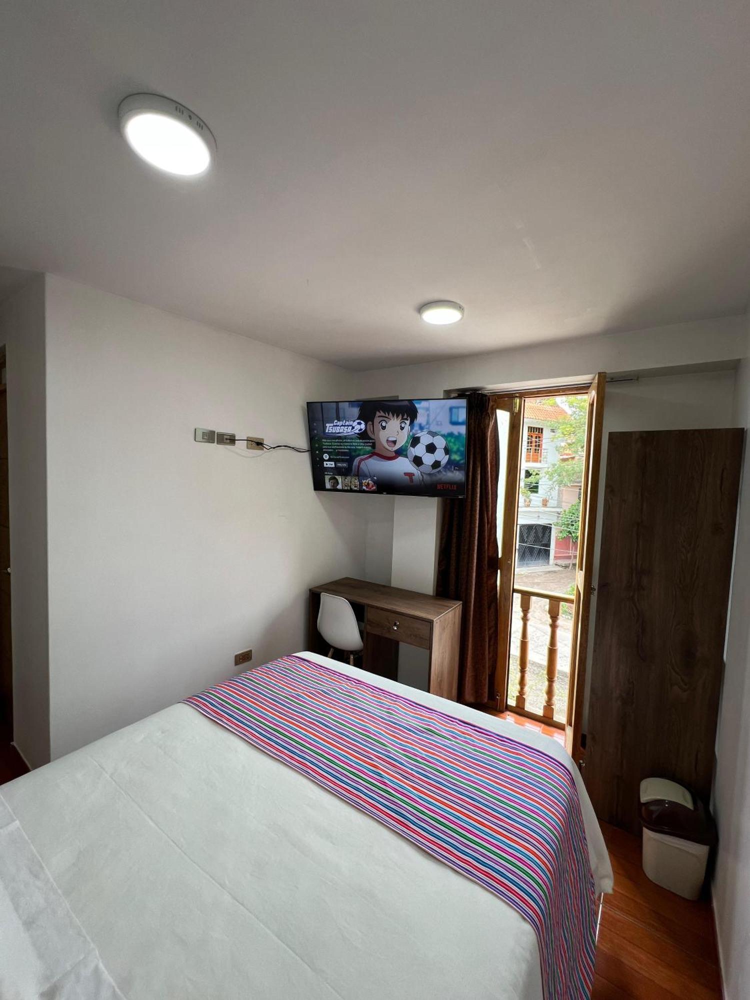 Golden Paris Hotel "Descuentos Junio" Ayacucho Ngoại thất bức ảnh
